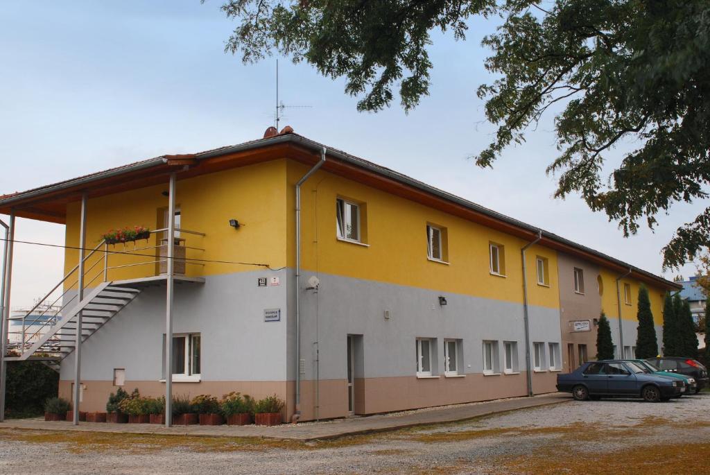 Expres Atack Penzion Brno Exterior photo